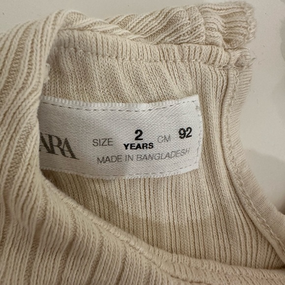 Zara Beige Ribbed Top with Ruffle Detail - Picture 3 of 4
